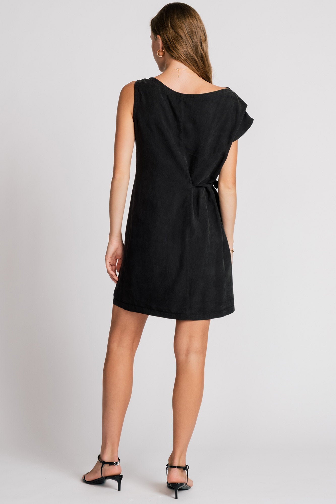 Allison Wonderland Heron Dress / Black