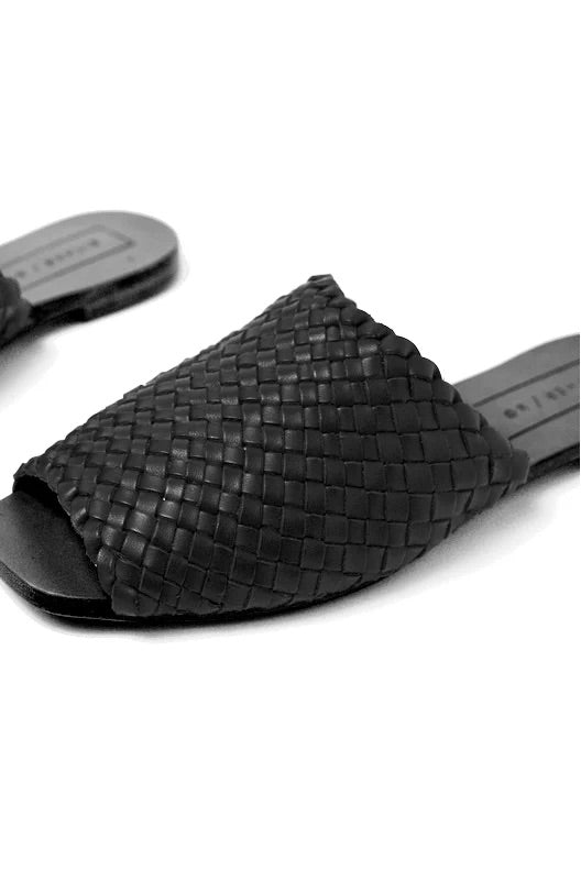 Either/Or Woven Slide / Black