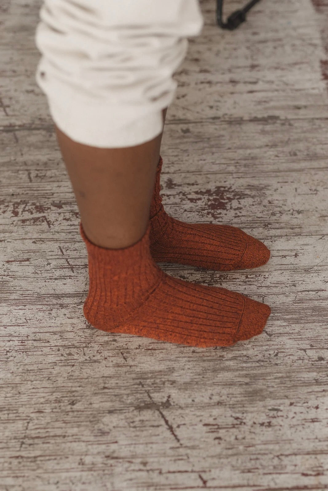 Baserange Rib Overankle Sock / Burgundy-Rust