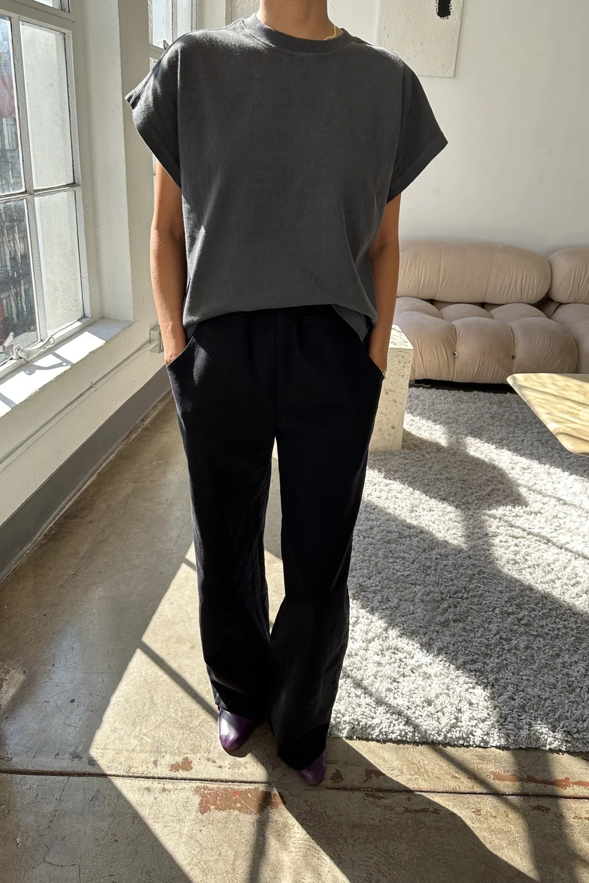 Le Bon Shoppe Jeanne Tee / Almost Black