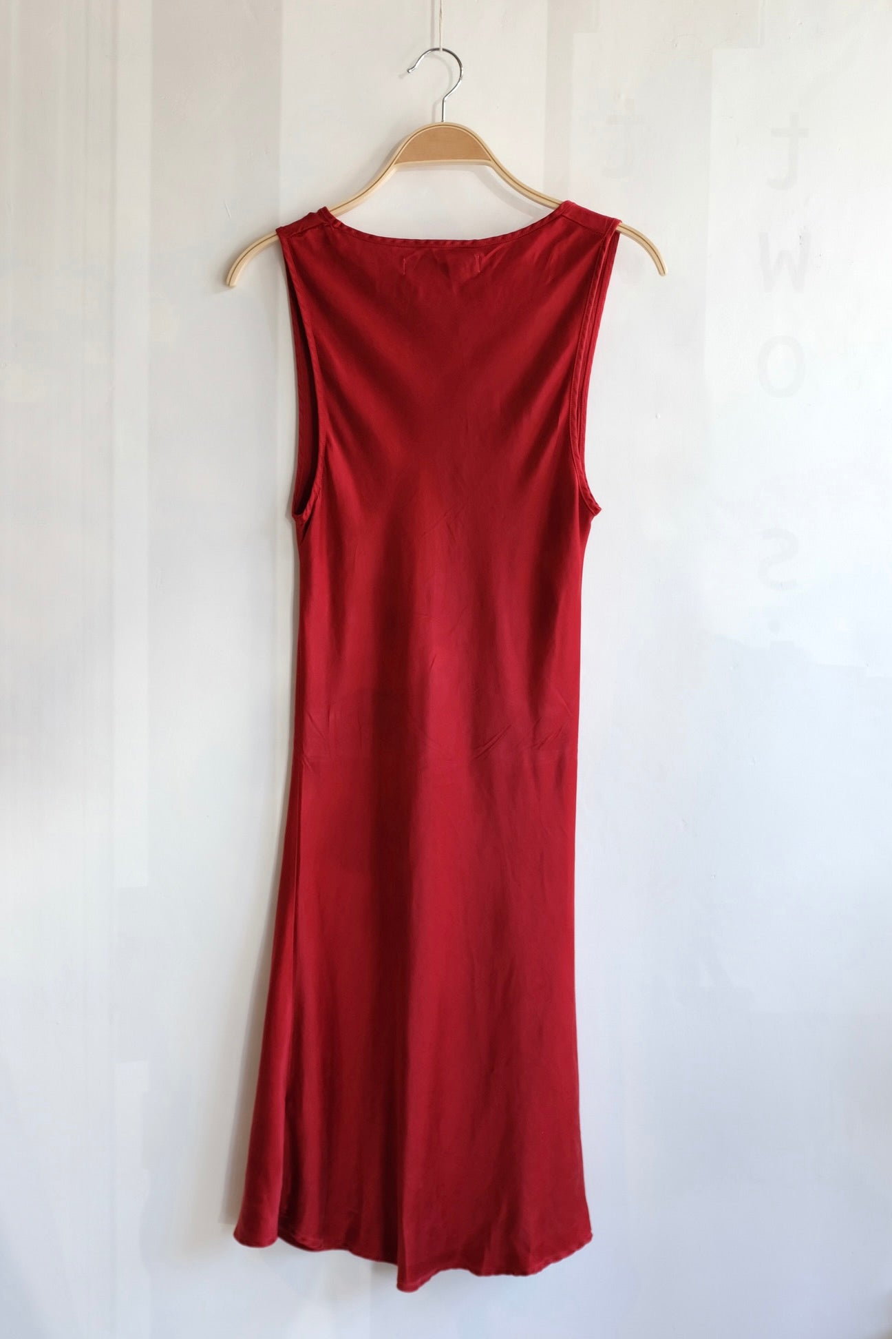 Pre-loved / Cali Dreaming Red V Neck Dress / Size XS
