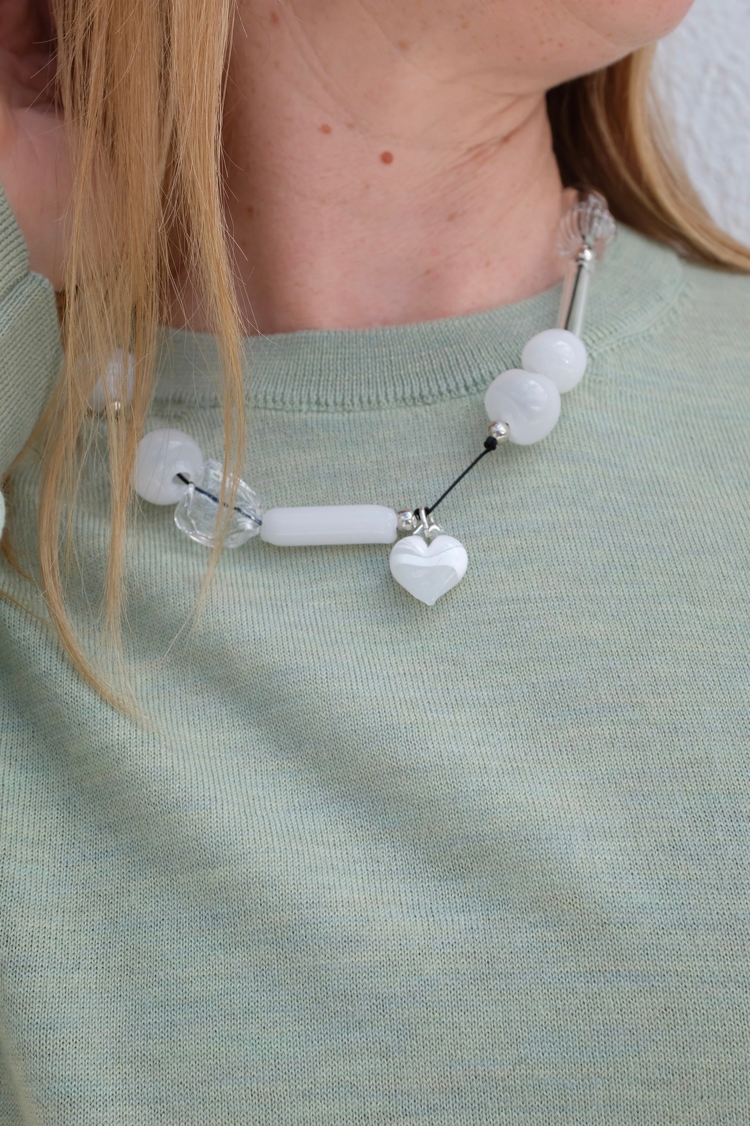 Levens Multi Bubble Cord Necklace / Clear