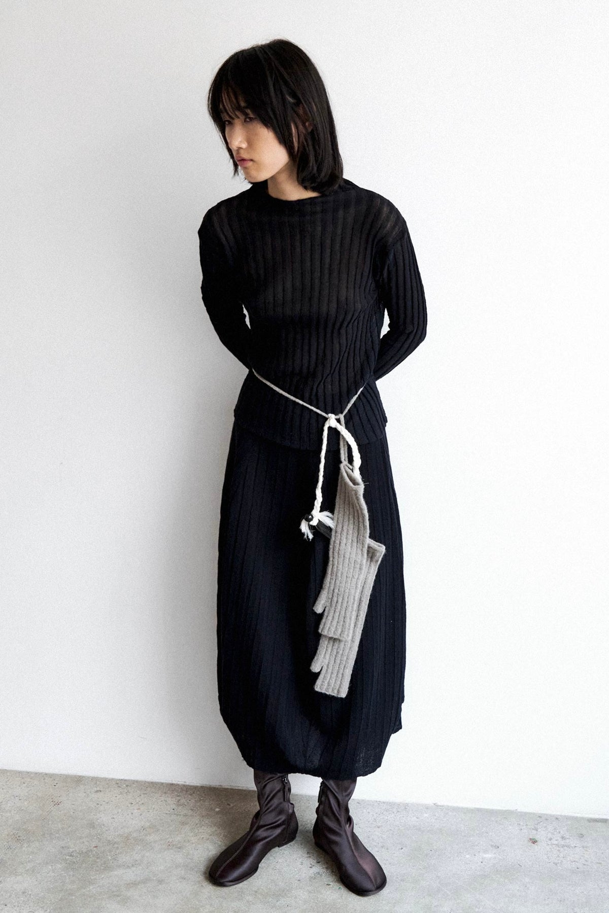 Rus Mijikai Mittens / Taupe