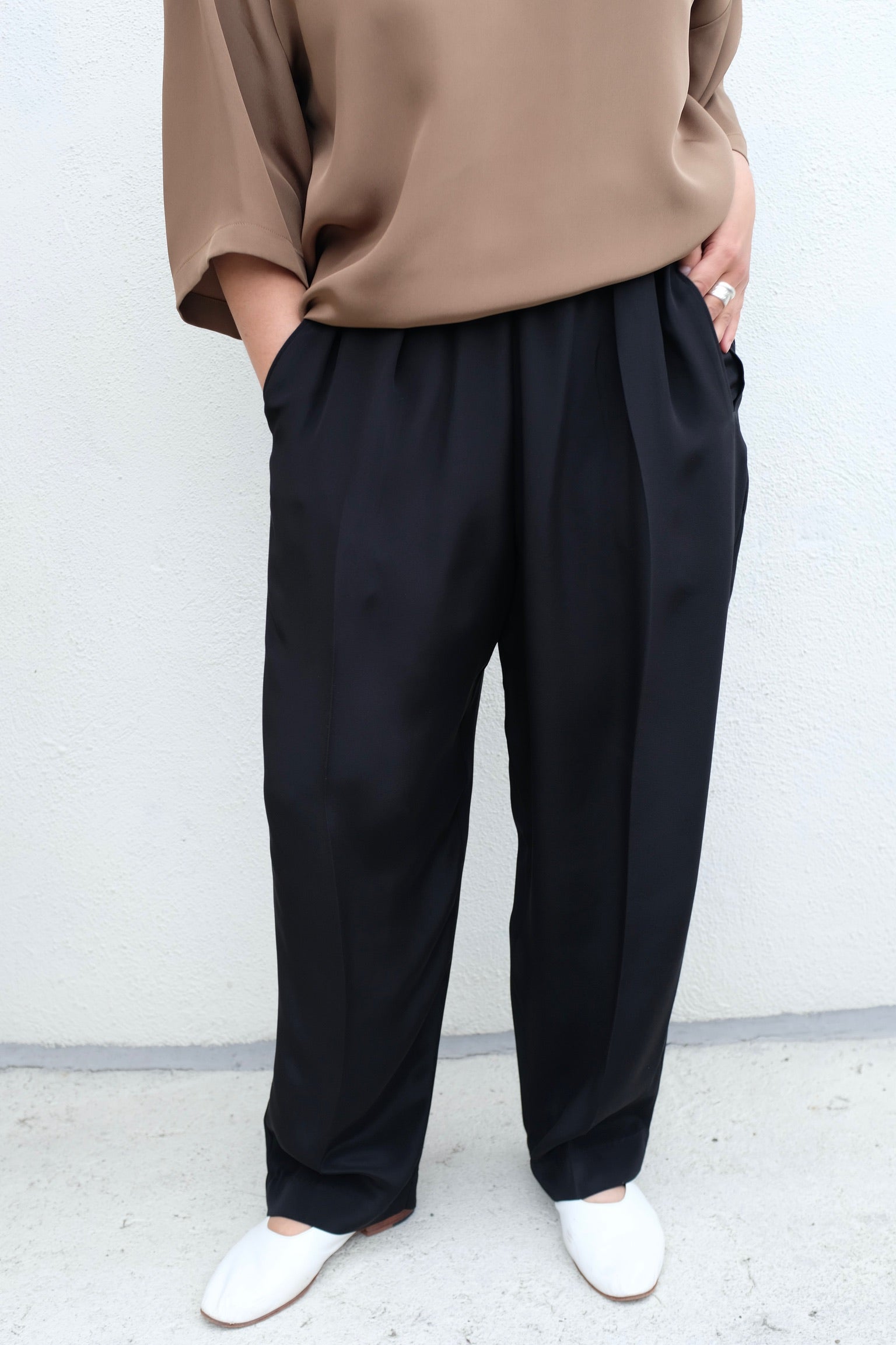 Modern Weaving Relaxed Lean Trouser / Black
