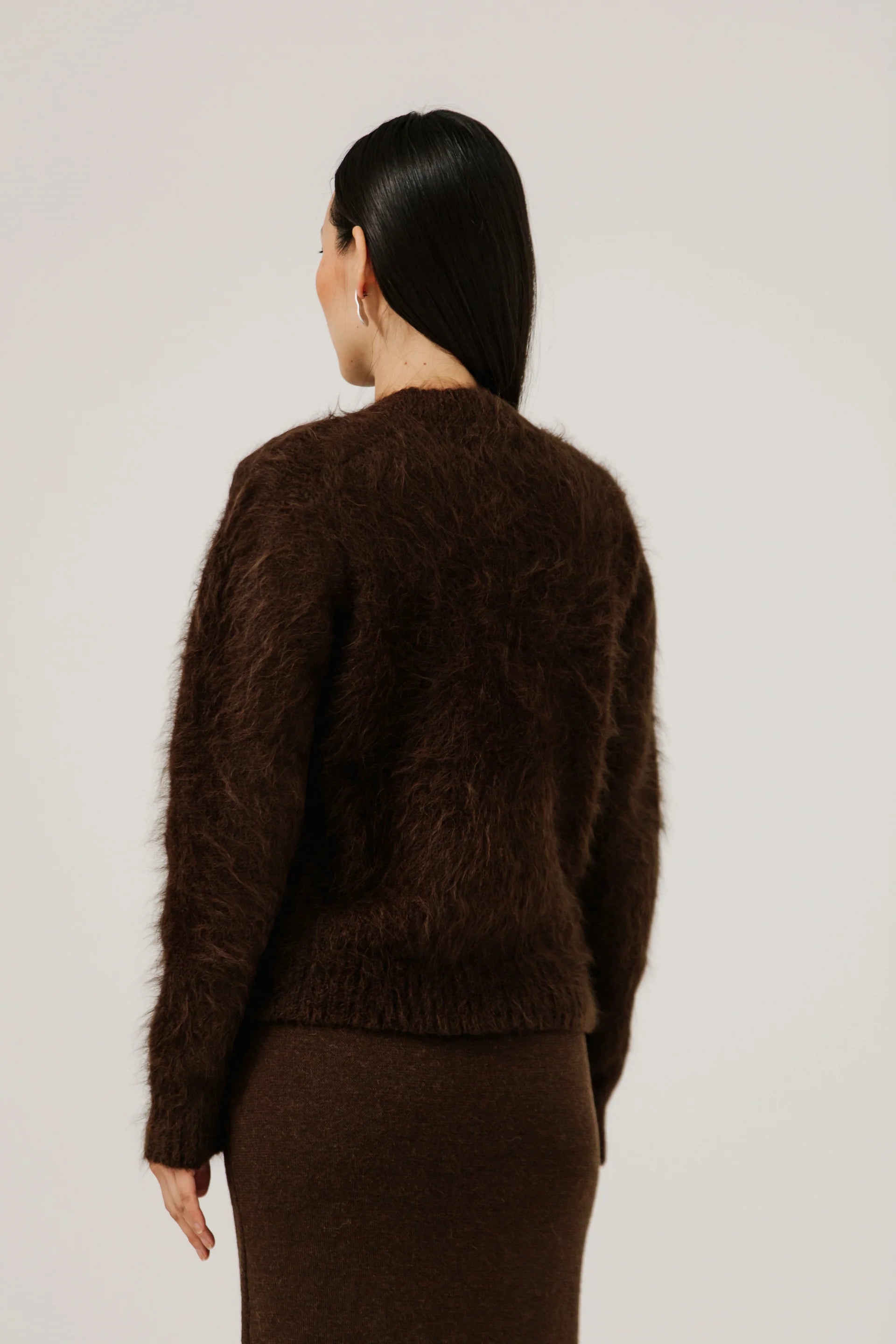 Bare Knitwear Suri Alpaca Crewneck / Molasses