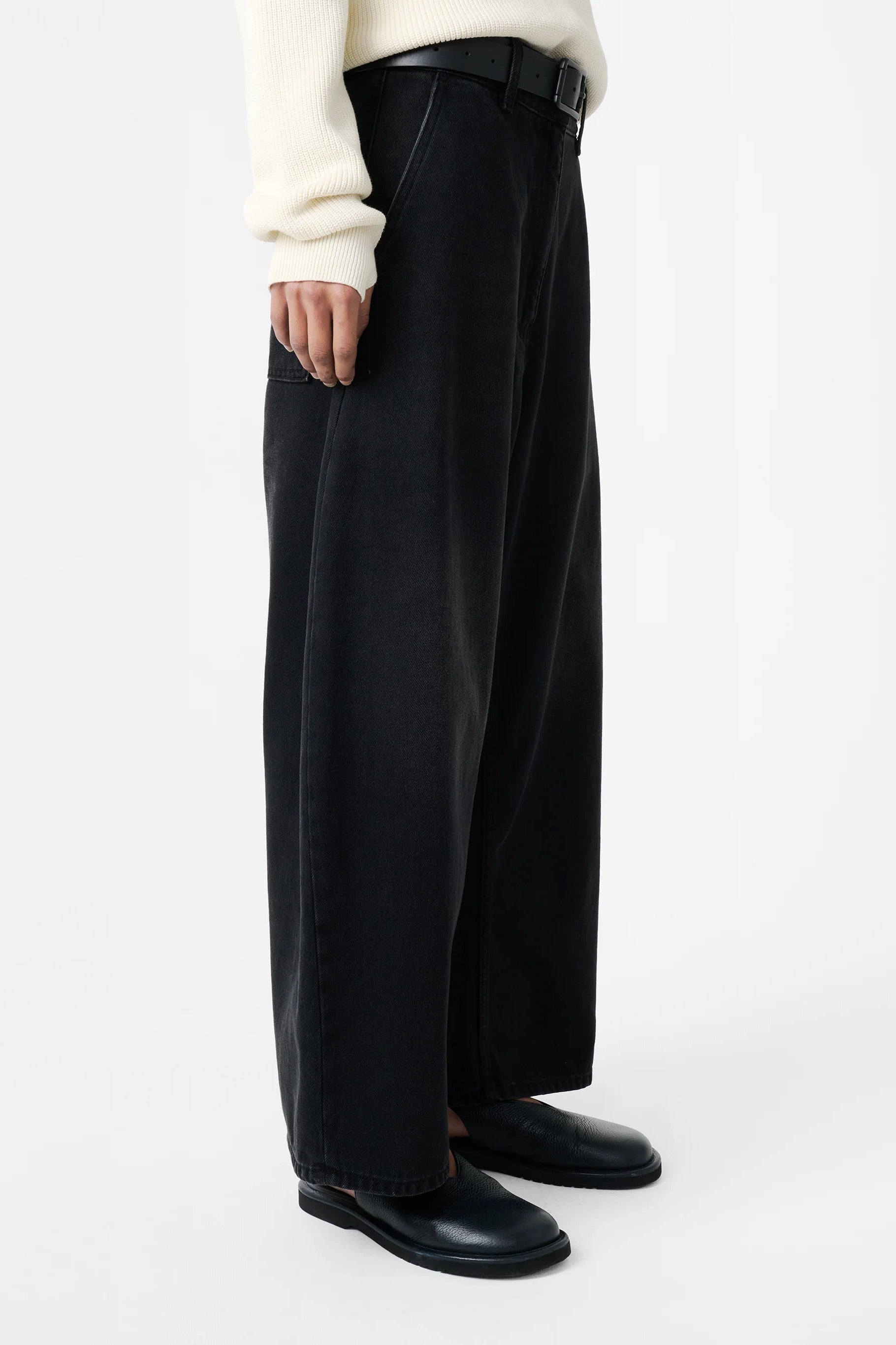 Studio Nicholson Chalco Wide Crop Denim Pant / Washed Black