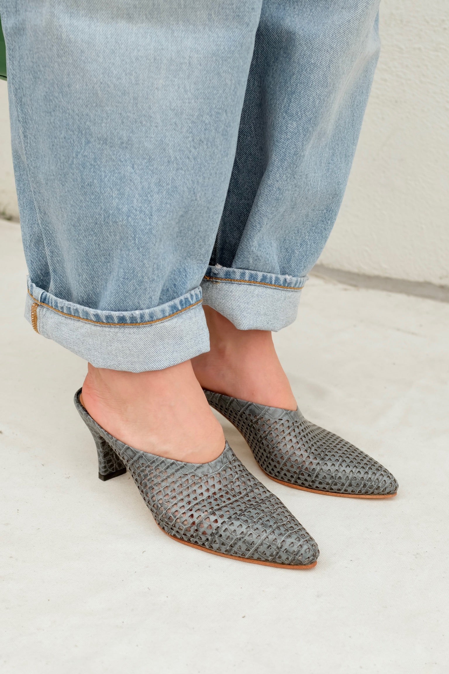 Alder Mule / Chambray Mini Punch