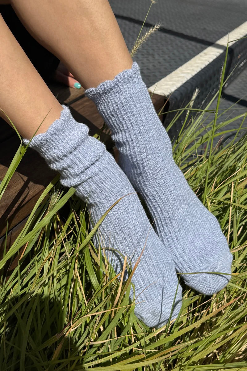 Linen Scallop Socks / Pale Blue