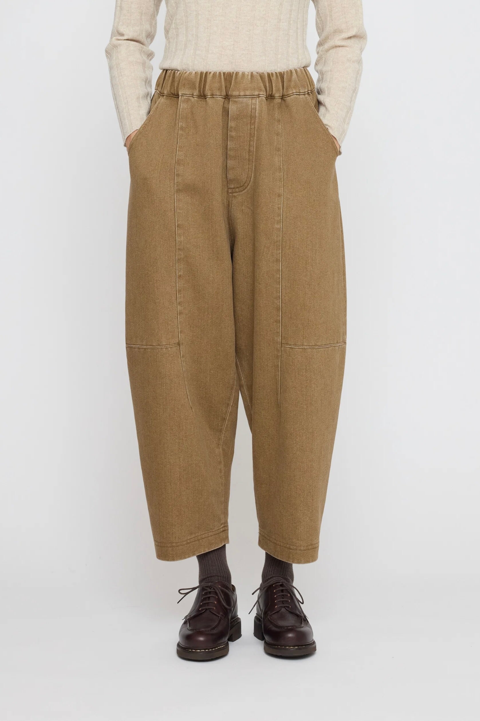 Elastic Panel Barrel Trouser / Washed Walnut