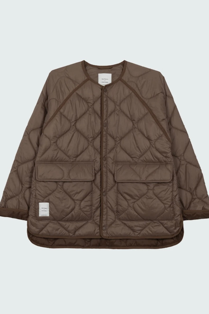 Amy Powney x Finisterre Oversized Quilted Jacket / Mocha