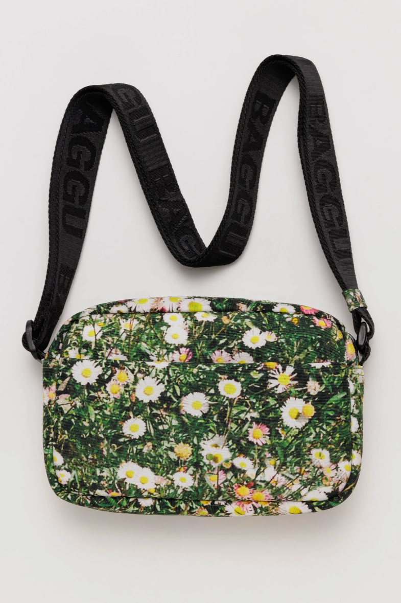 Baggu Camera Crossbody / Daisy