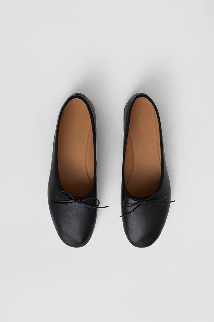 Dream Ballerina / Black Nappa