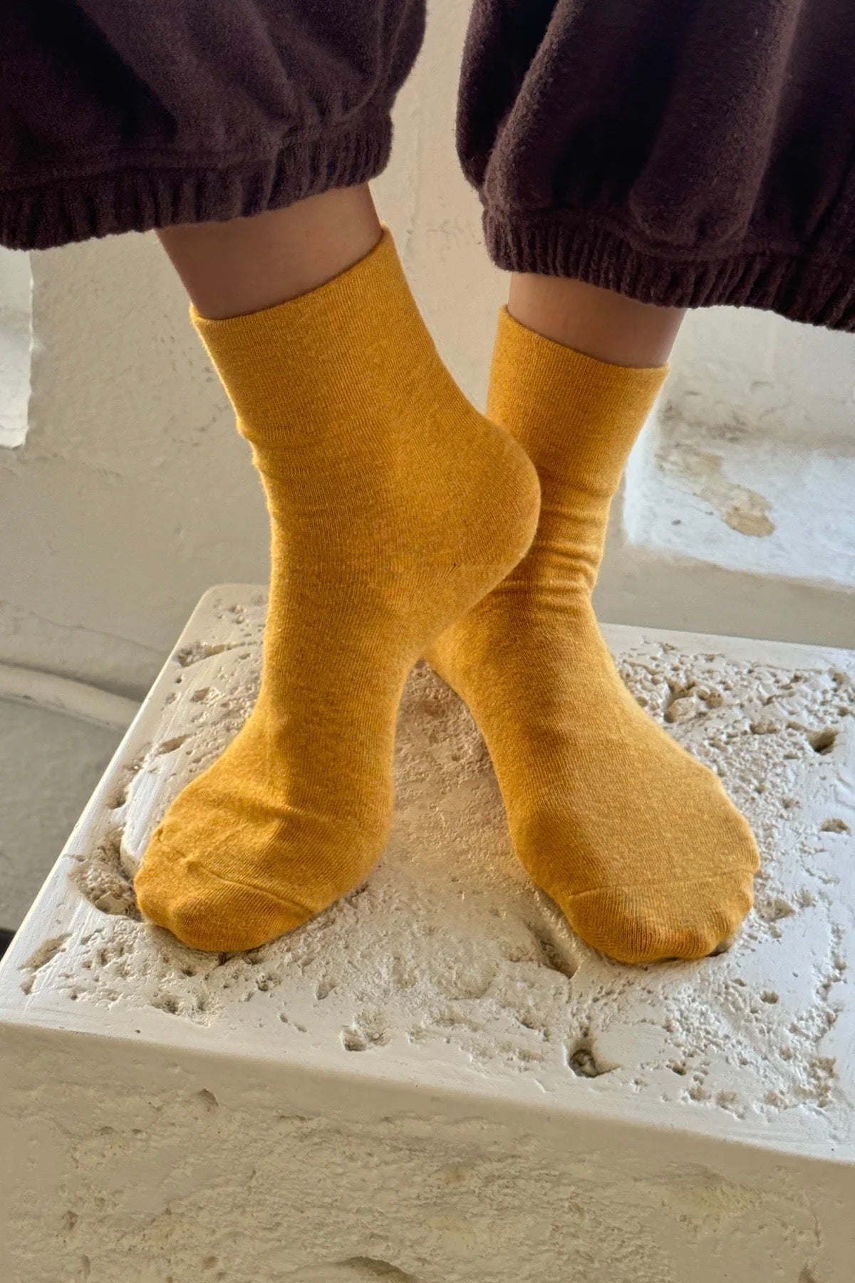 Le Bon Shopper Sneaker Socks / Marigold