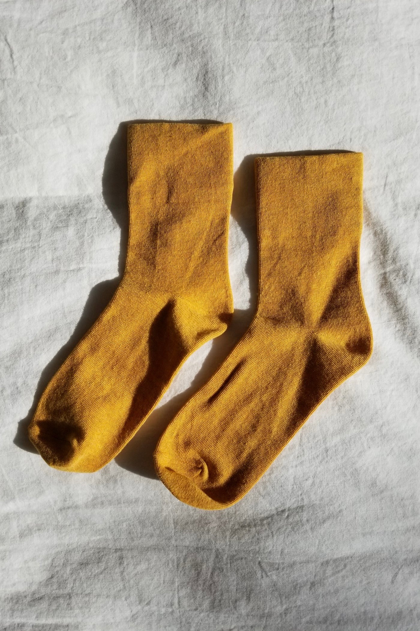 Le Bon Shopper Sneaker Socks / Marigold