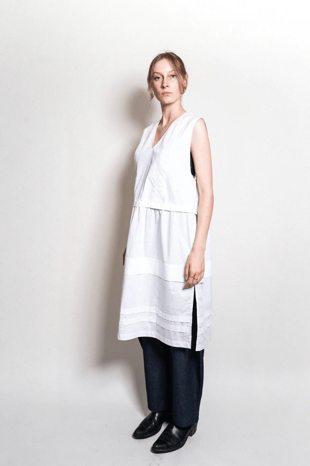 et Tigre Tuck Dress / White