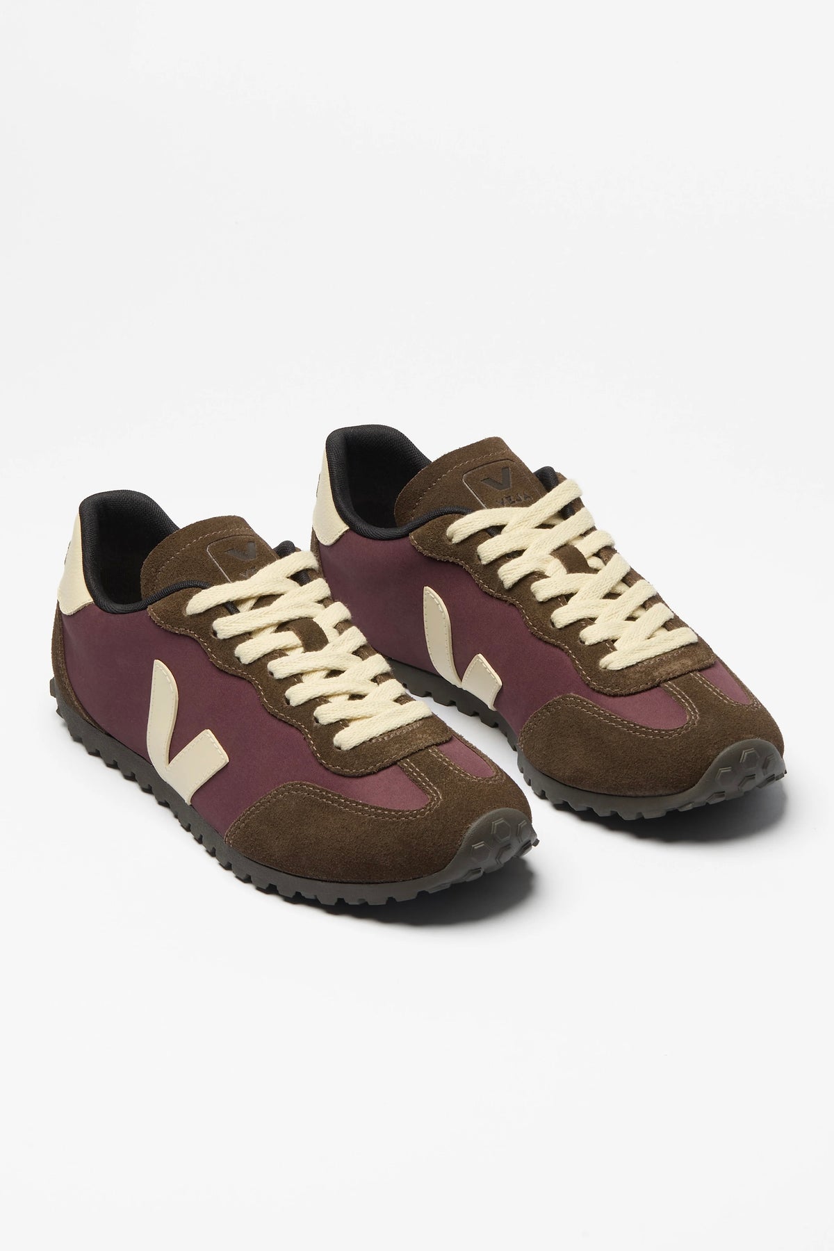 GT Nolyn / Amarante Butter
