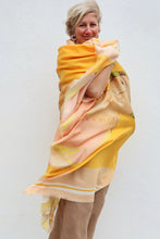 Virginia Johnson silk/wool shawl / La Reina