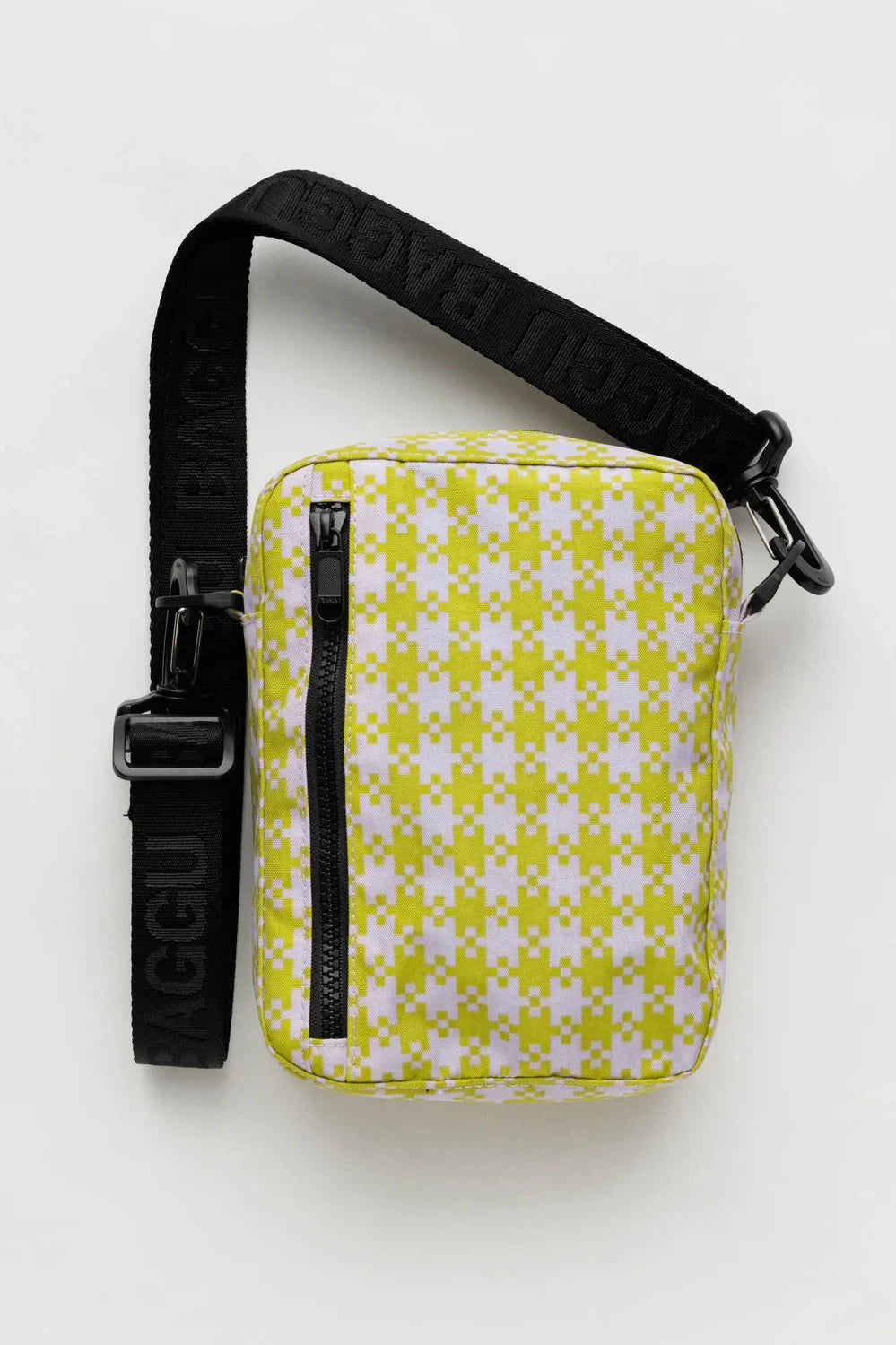 BAGGU Sport Crossbody / Pink Pistachio Pixel Gingham