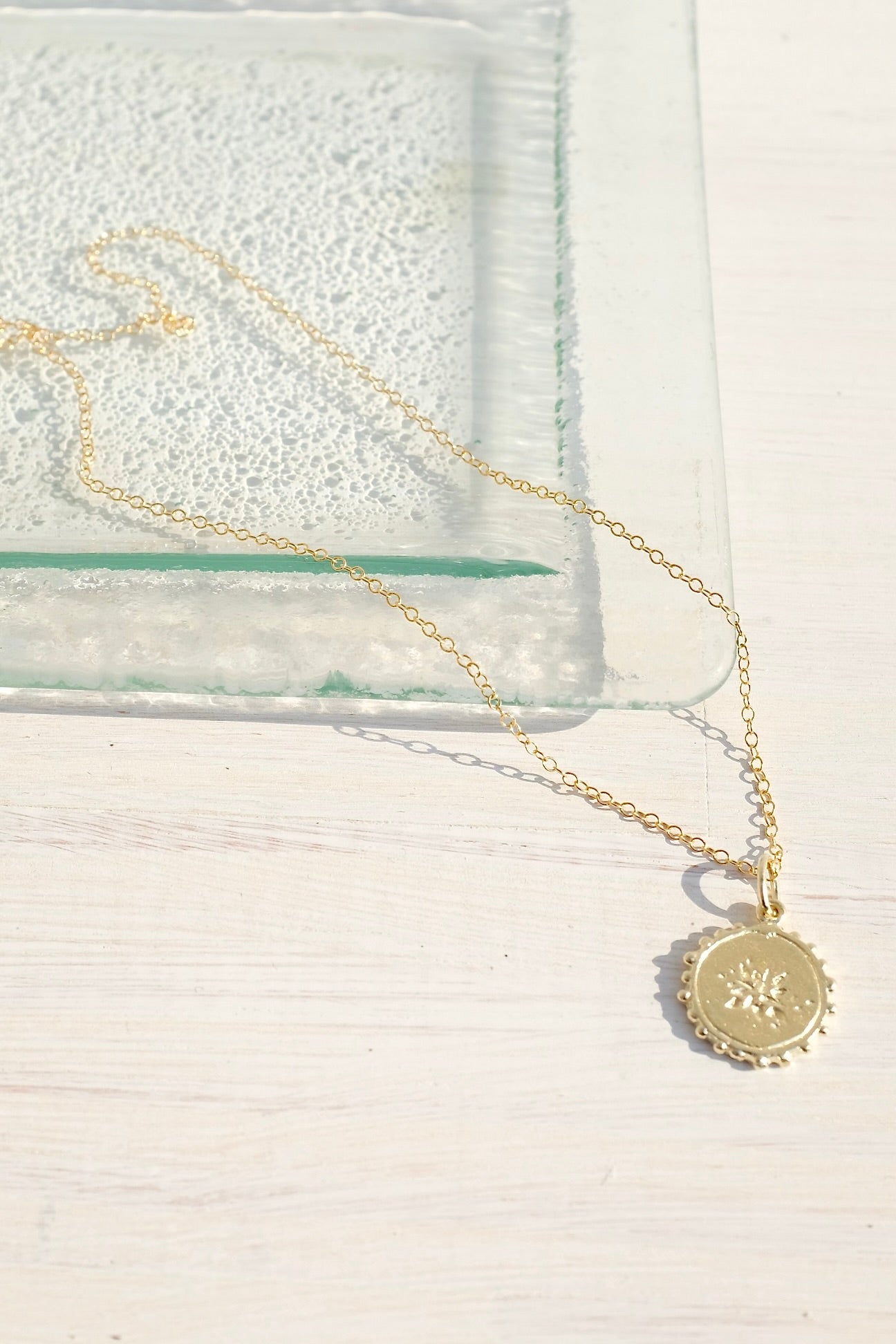 Mercurial Scatter Necklace Simple Chain / Gold