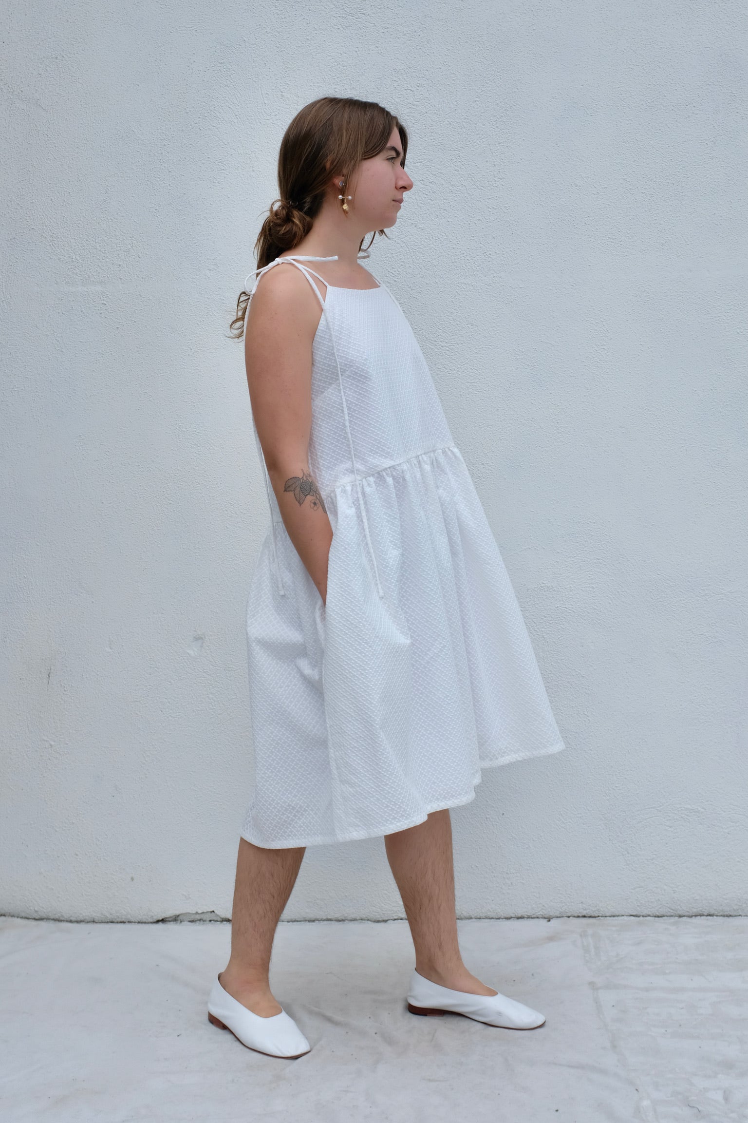 Eliza Faulker Eyelet Tig Dress / White