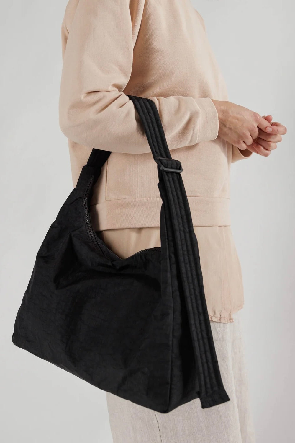 Baggu Nylon Shoulder Bag / Black