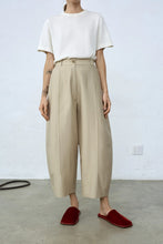 Cordera SS23 Seam Curved Pants / Toasted